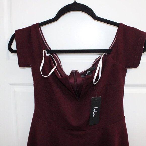 LULUS Burgundy Off-the-Shoulder Skater A-Line Mini Dress Size S New - Picture 3 of 5